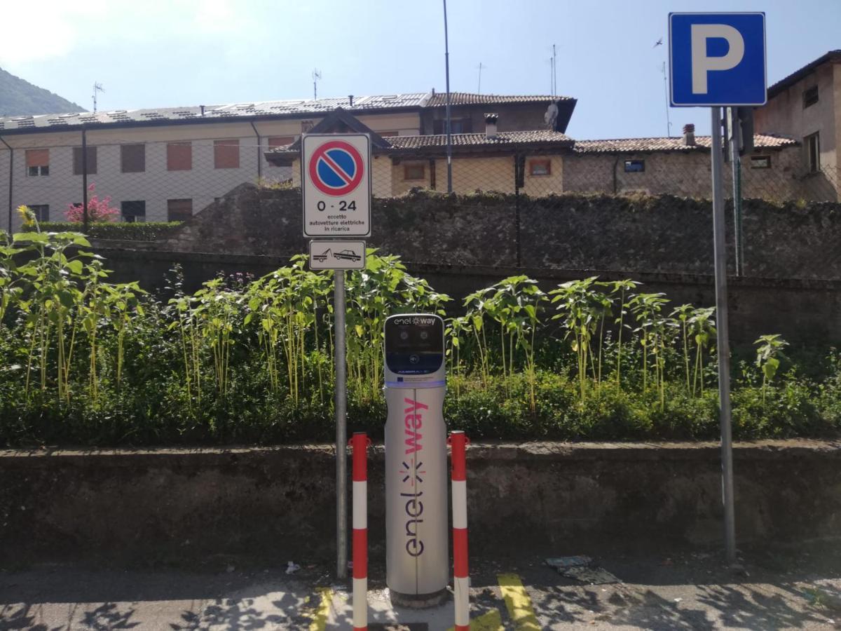 Aros Mountain Lake Iseo Hospitaliy ปิโซเญ ภายนอก รูปภาพ